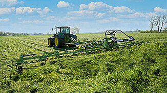 Rotorové obraceče píce